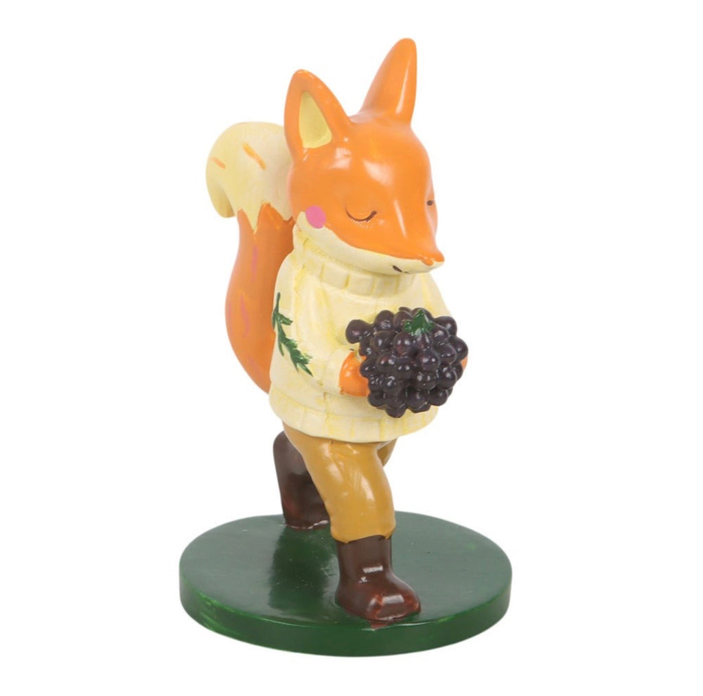 Flynn The Fox resin ornament front view close up showing cream jumper and berry detail