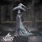 Little Souls Sparkle witch figurine - angle view