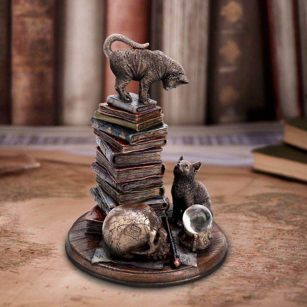 Witch's Familiar Cats and Books Figurine - size guide showing 18cm height