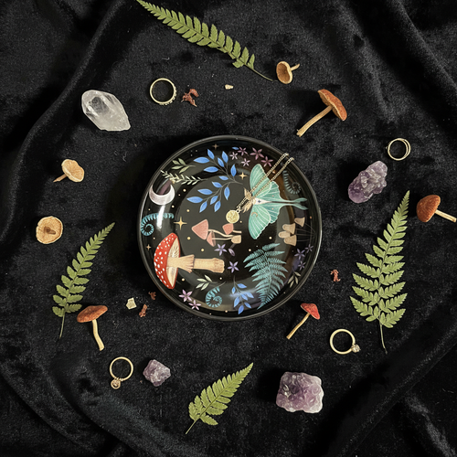 Dark Forest Round Dish - Flat Lay