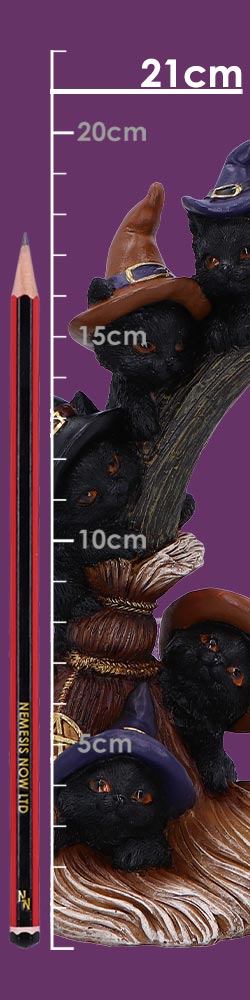 Size guide showing figurine is 21cm tall